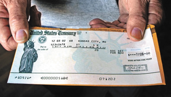 Medicare Recipients: Get A $1,728 Boost On Your Social Security Checks